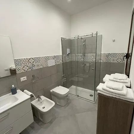 Baron's Πανσιόν 4*